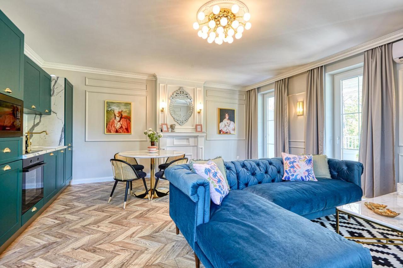 The Doors Luxury Apartment Mosonmagyarovar Luaran gambar