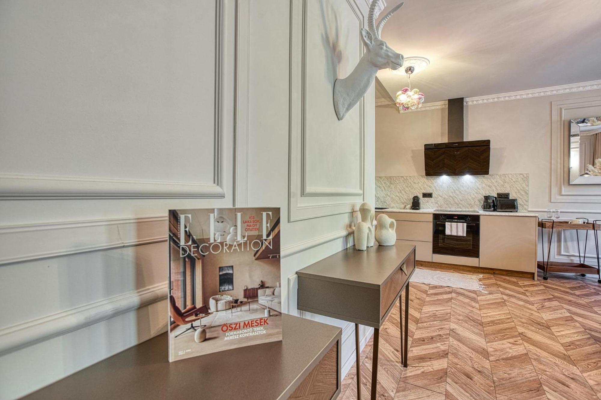 The Doors Luxury Apartment Mosonmagyarovar Luaran gambar